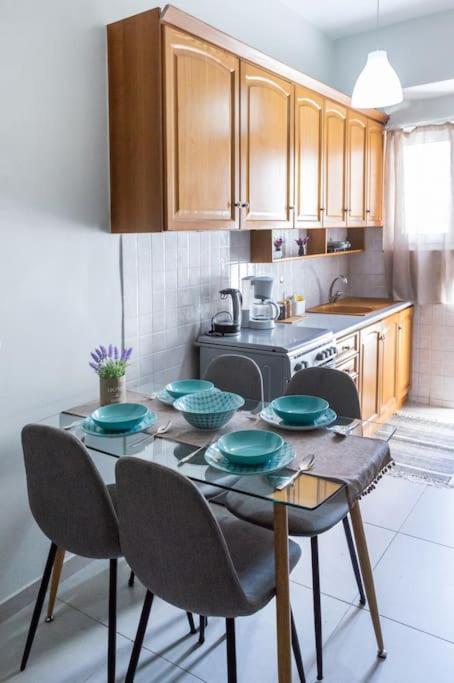 Cozy Airbnb Room In Athens Exterior photo